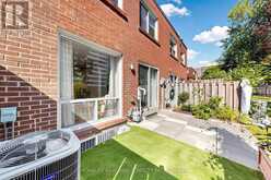 49 - 100 BRIDLETOWNE CIRCLE | Toronto Ontario | Slide Image Forty-eight