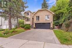 28 SEYMOUR DRIVE | Ancaster Ontario | Slide Image One