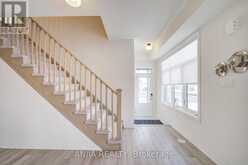 111 CARNEROS WAY | Markham Ontario | Slide Image Four