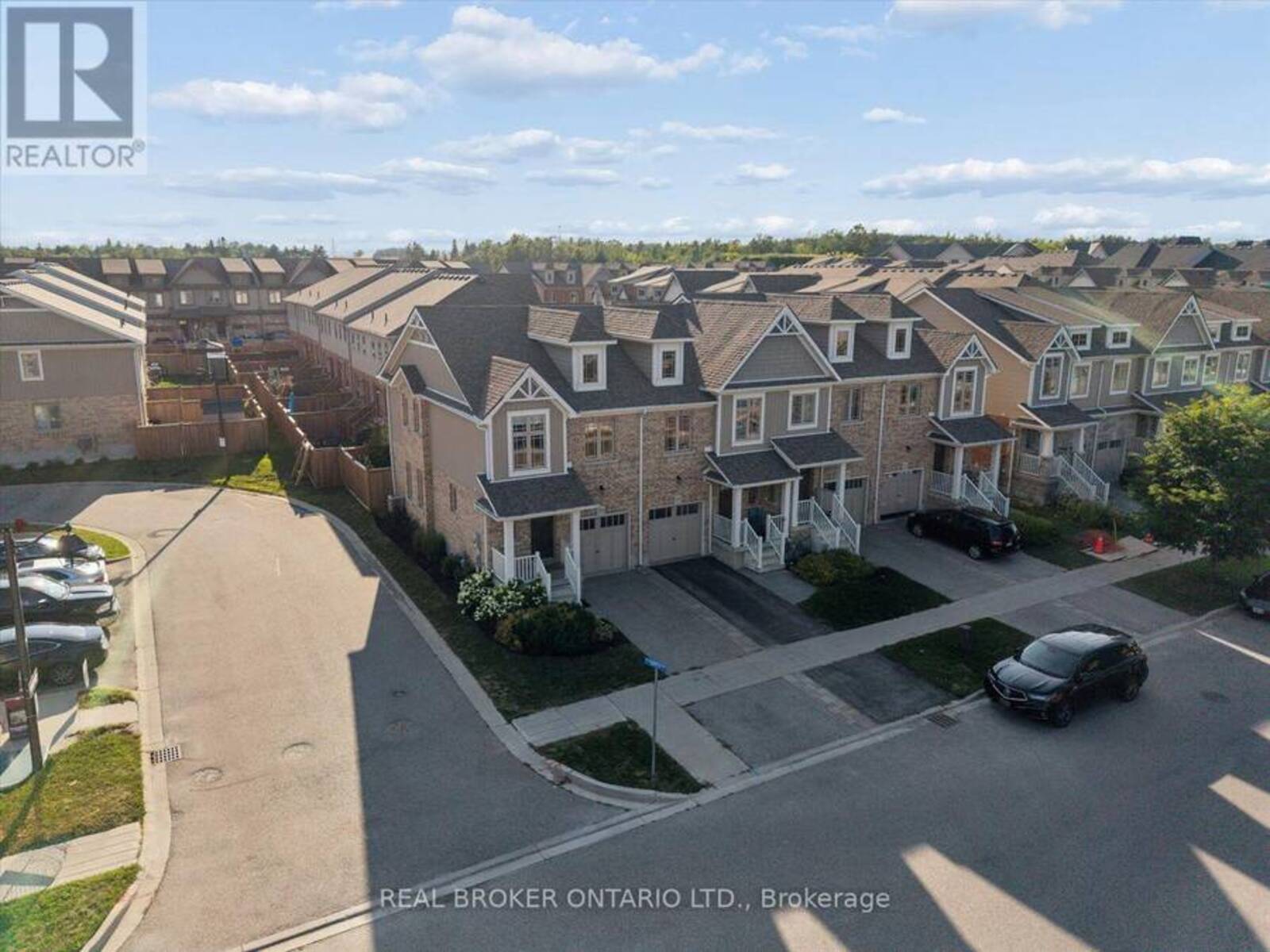 126 PARKINSON CRESCENT, Orangeville, Ontario L9W 6X3