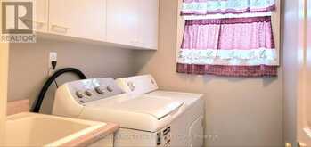 7410 TRINITY COURT | Niagara Falls Ontario | Slide Image Twenty-two