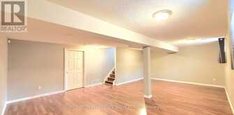 7410 TRINITY COURT | Niagara Falls Ontario | Slide Image Thirty