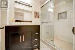 466 PALISER CRESCENT S | Richmond Hill Ontario | Slide Image Thirty-two