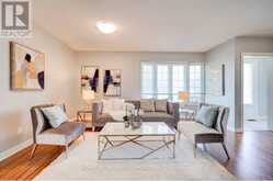 466 PALISER CRESCENT S | Richmond Hill Ontario | Slide Image Seven