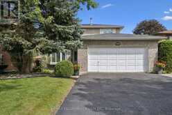 2203 ROBIN DRIVE | Mississauga Ontario | Slide Image Two