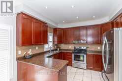 3340 FERRIS STREET | Burlington Ontario | Slide Image Ten