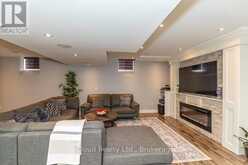 3340 FERRIS STREET | Burlington Ontario | Slide Image Thirty-one