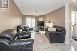 40 ARNOLD CRESCENT | Whitby Ontario | Slide Image Eight