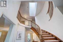 51 LEIGHLAND DRIVE | Markham Ontario | Slide Image Four