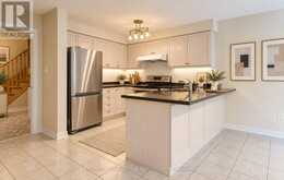 150 MATTEO DAVID DRIVE | Richmond Hill Ontario | Slide Image Three