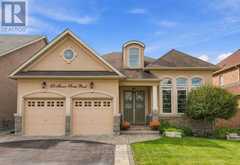 25 MANOR FOREST ROAD | East Gwillimbury Ontario | Slide Image One