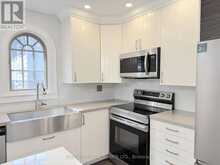 60 HILLVIEW DRIVE | Newmarket Ontario | Slide Image Twelve