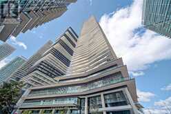 2009 - 38 ANNIE CRAIG DRIVE | Toronto Ontario | Slide Image Two