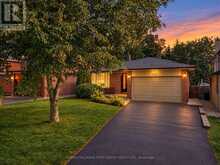 21 IVAN ROAD | Toronto Ontario | Slide Image Fifty