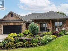 33 SOUTH HARBOUR DRIVE Bobcaygeon Ontario, K0M 1A0