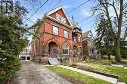 85 WALMER ROAD | Toronto Ontario | Slide Image Two
