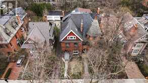 85 WALMER ROAD | Toronto Ontario | Slide Image Three