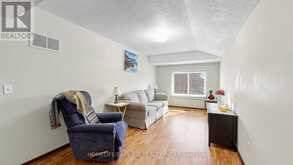 78 CRAYFORD DRIVE | Toronto Ontario | Slide Image Eleven