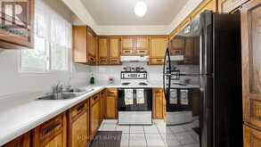 78 CRAYFORD DRIVE | Toronto Ontario | Slide Image Fourteen