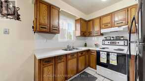 78 CRAYFORD DRIVE | Toronto Ontario | Slide Image Fifteen