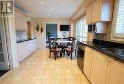 28 FAIRTY DRIVE | Markham Ontario | Slide Image Nine