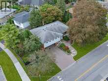182 BAY THORN DRIVE | Markham Ontario | Slide Image Three