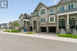 29 LYALL STOKES CIRCLE | East Gwillimbury Ontario | Slide Image Two