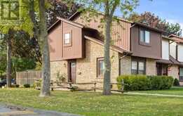 1 - 6650 FALCONER DRIVE | Mississauga Ontario | Slide Image Two