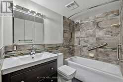 705 - 326 MAJOR MACKENZIE DRIVE E | Richmond Hill Ontario | Slide Image Eight