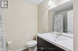 40 CLIFF GUNN ROAD | Newmarket Ontario | Slide Image Fifteen