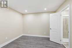 40 CLIFF GUNN ROAD | Newmarket Ontario | Slide Image Nineteen