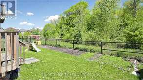 193 THORNBUSH BOULEVARD E | Brampton Ontario | Slide Image Forty-six