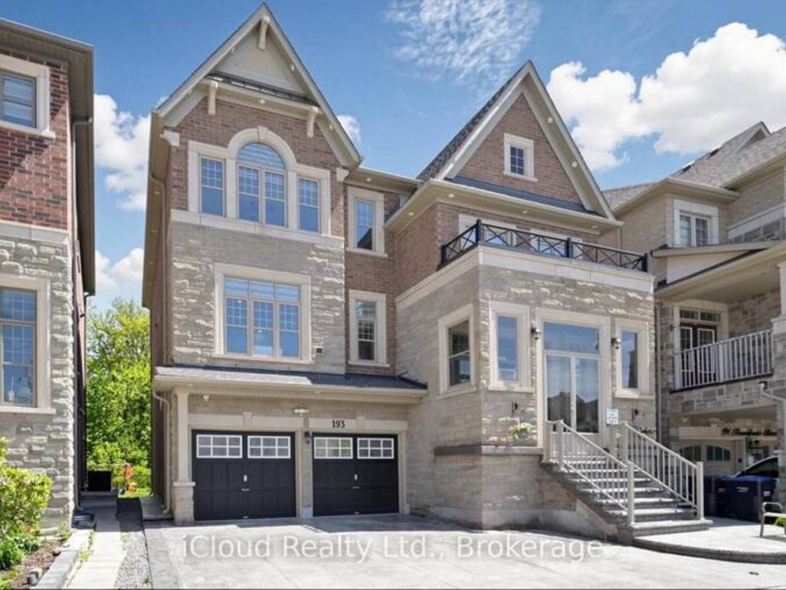 193 THORNBUSH BOULEVARD E, Brampton, Ontario L7A 4R7
