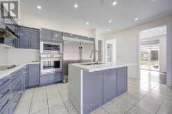 93 PARITY ROAD | Brampton Ontario | Slide Image Twelve