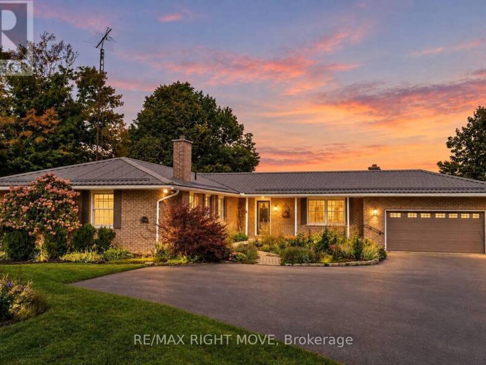 570 LAKE DALRYMPLE ROAD, Ramara, Ontario L0K 1W0