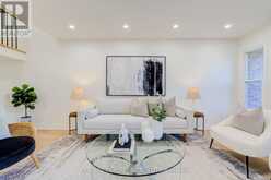 33 LORNA RAE BOULEVARD | Toronto Ontario | Slide Image Eight