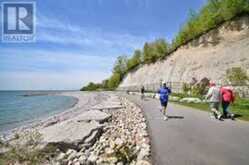 128 HOLMCREST TRAIL | Toronto Ontario | Slide Image Twenty-three