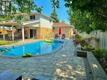 315 ROYWOOD CRESCENT | Newmarket Ontario | Slide Image Forty-five