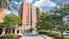 LPH5 - 75 KING WILLIAM CRESCENT | Richmond Hill Ontario | Slide Image One