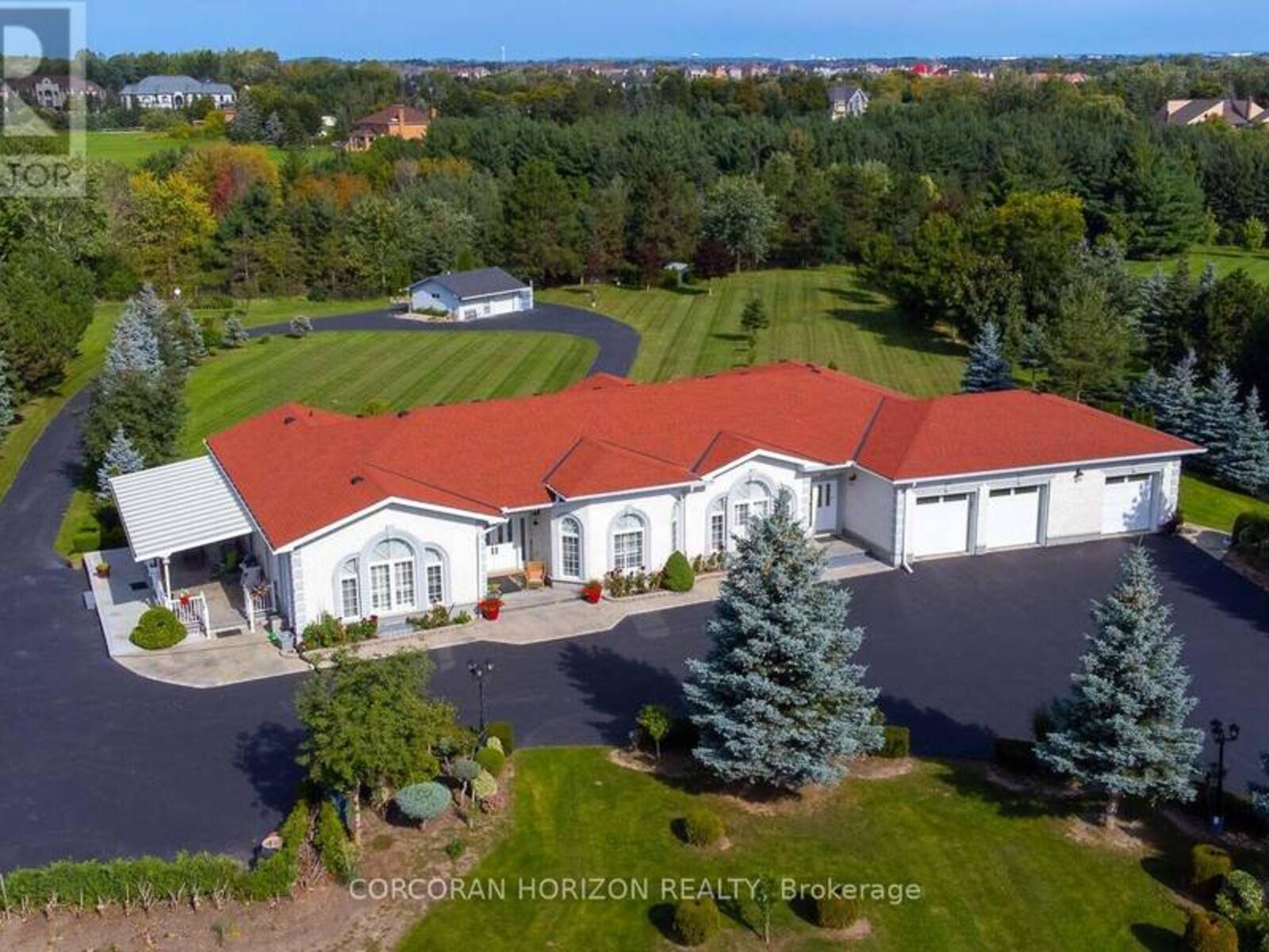 16 ROSEGARDEN DRIVE, Brampton, Ontario L6P 0E6