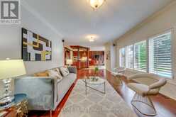 1206 LINDENROCK DRIVE | Oakville Ontario | Slide Image Fourteen