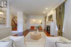 1206 LINDENROCK DRIVE | Oakville Ontario | Slide Image Eight