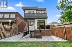 147 DURANT AVENUE | Toronto Ontario | Slide Image Forty