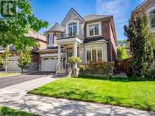 35 ACHESON BOULEVARD | Toronto Ontario | Slide Image Three