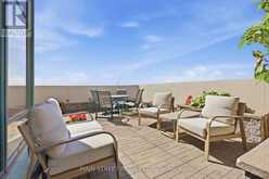 1705 - 110 PROMENADE CIRCLE | Vaughan Ontario | Slide Image Nine