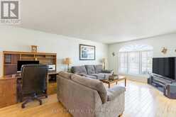 57 WESSENGER DRIVE | Barrie Ontario | Slide Image Twelve