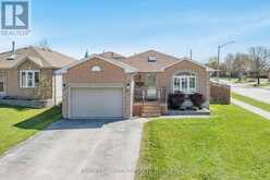 57 WESSENGER DRIVE | Barrie Ontario | Slide Image One