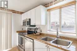 57 WESSENGER DRIVE | Barrie Ontario | Slide Image Eight