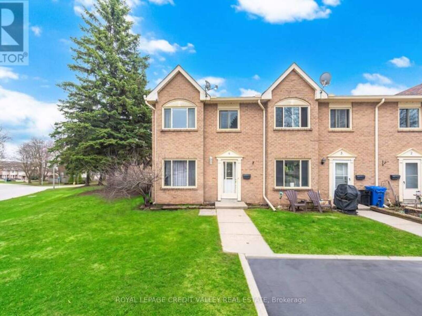 4 - 2 PARKVIEW DRIVE, Orangeville, Ontario L9W 1T2