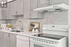 120 TARRAGONA BOULEVARD | Toronto Ontario | Slide Image Twelve